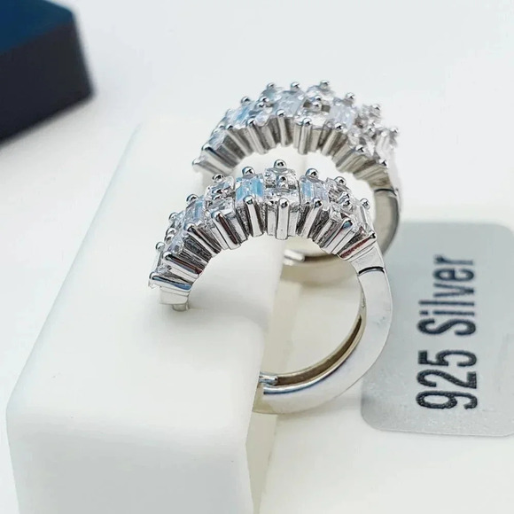 "925 Sterling Silver Cubic Zirconia Earrings, UU1P6A6157 - Picture 10 of 11